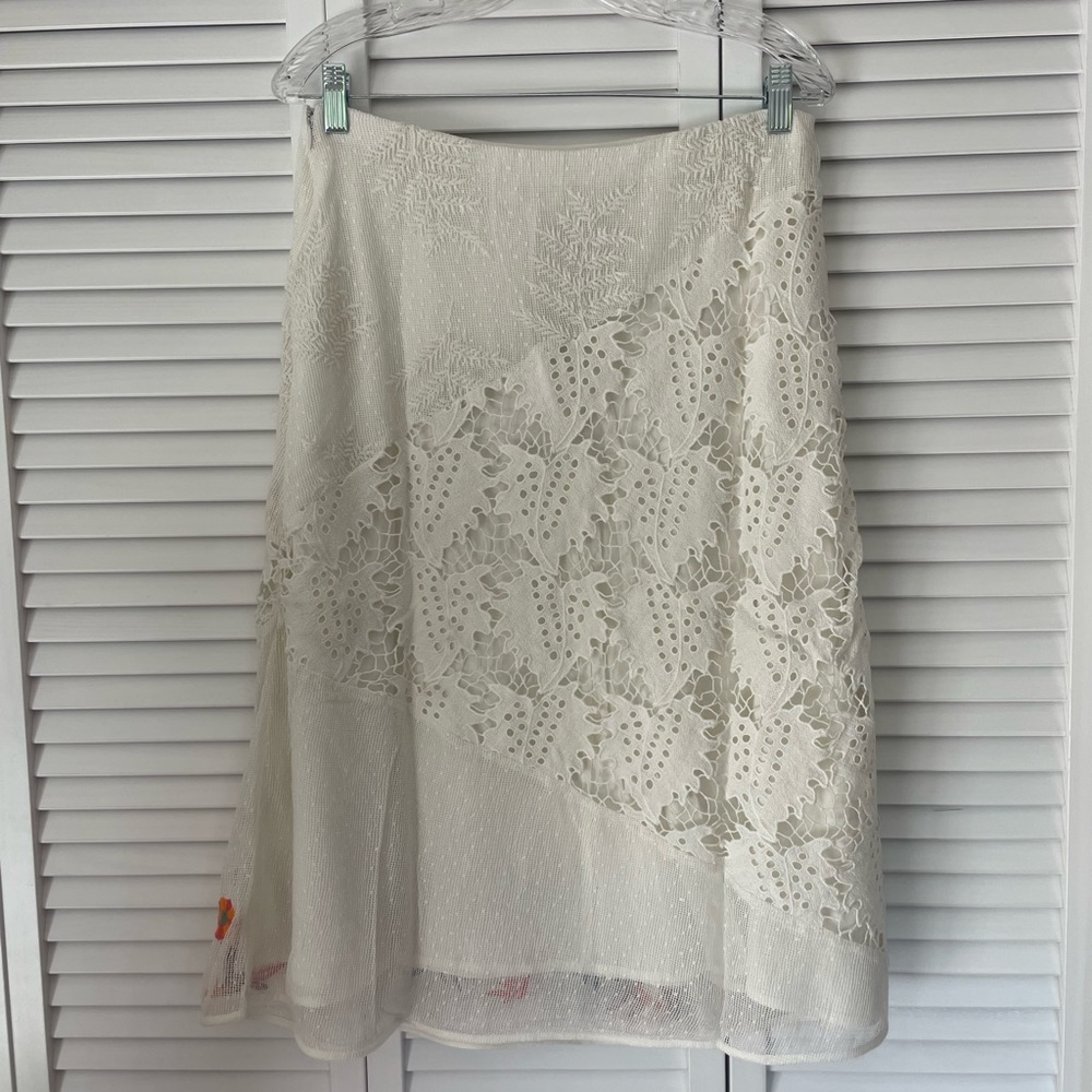 Anthropologie Floral
Embroidered cottage lace Midi Skirt Laia grace Med NWT - Picture 5 of 8